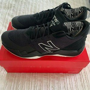 *BRAND NEW* New Balance Two Wxy Black and White Size 15